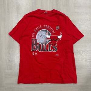 Vintage 1993 NBA Finals Chicago Bulls 3-Peat Champions T-Shirt